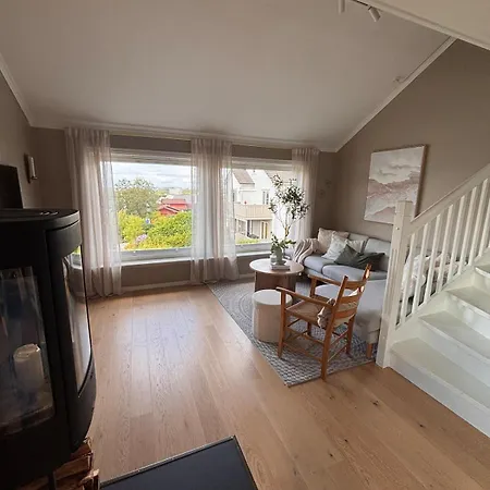 شقة 100m From Ons - Small House With 3 Bedrooms *