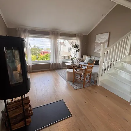 100m From Ons - Small House With 3 Bedrooms شقة ستافانجر